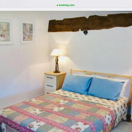 Hébergement de vacances Maison Mai Or La Petite Maison Mai Or La Petite Grange Or Three La Chapelle-Urée