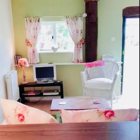 Maison Mai Or La Petite Maison Mai Or La Petite Grange Or Three *