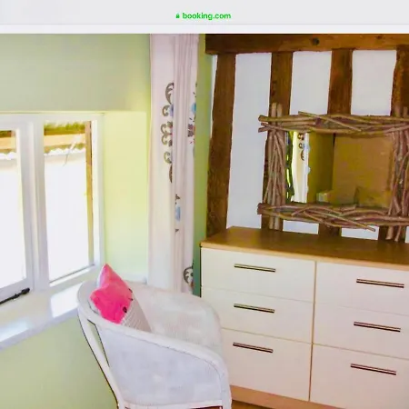 Hébergement de vacances Maison Mai Or La Petite Maison Mai Or La Petite Grange Or Three *