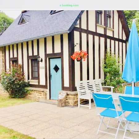 Maison Mai Or La Petite Maison Mai Or La Petite Grange Or Three La Chapelle-Uree