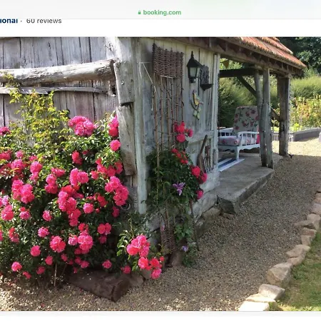 בית נופש Maison Mai Or La Petite Maison Mai Or La Petite Grange Or Three La Chapelle-Urée