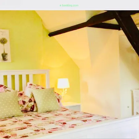 Holiday home Maison Mai Or La Petite Maison Mai Or La Petite Grange Or Three *