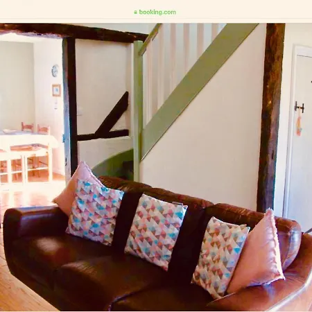 Maison Mai Or La Petite Maison Mai Or La Petite Grange Or Three בית נופש