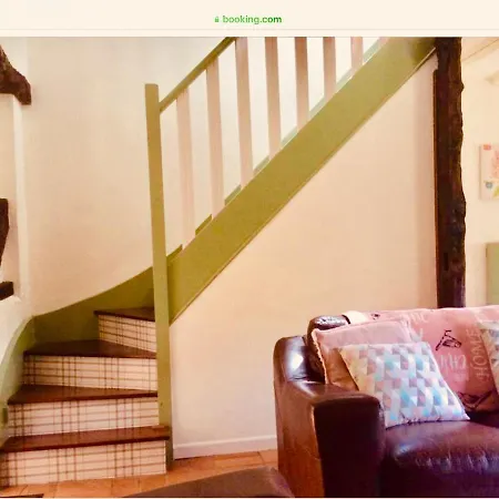 Hébergement de vacances Maison Mai Or La Petite Maison Mai Or La Petite Grange Or Three La Chapelle-Urée