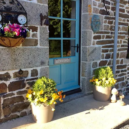 Maison Mai Or La Petite Maison Mai Or La Petite Grange Or Three La Chapelle-Urée