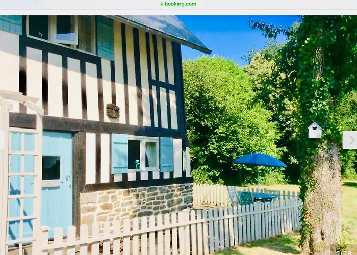 Maison Mai Or La Petite Maison Mai Or La Petite Grange Or Three Casa vacanze La Chapelle-Urée