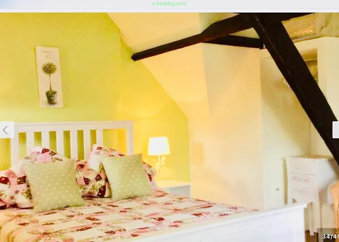 Vakantiehuis Maison Mai Or La Petite Maison Mai Or La Petite Grange Or Three *