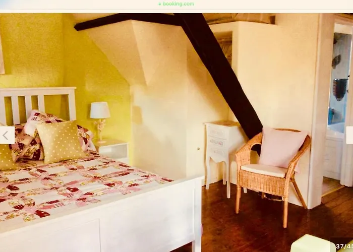 Vakantiehuis Maison Mai Or La Petite Maison Mai Or La Petite Grange Or Three